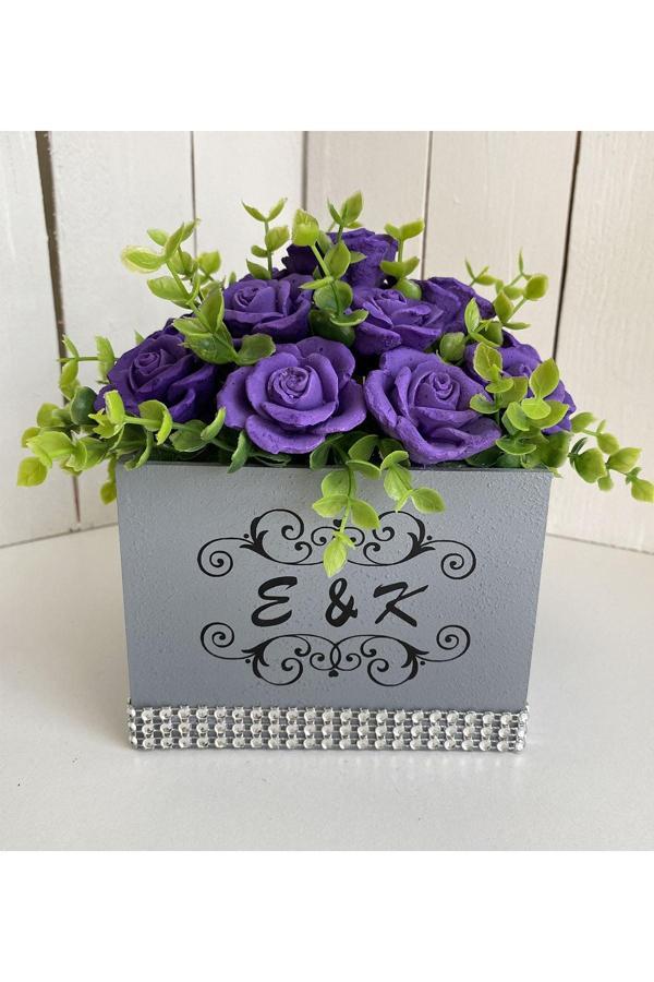Gia Design Kişiye Özel Baş Harfli Mor Güller Kokulu Taş Aranjmanı - Image 1