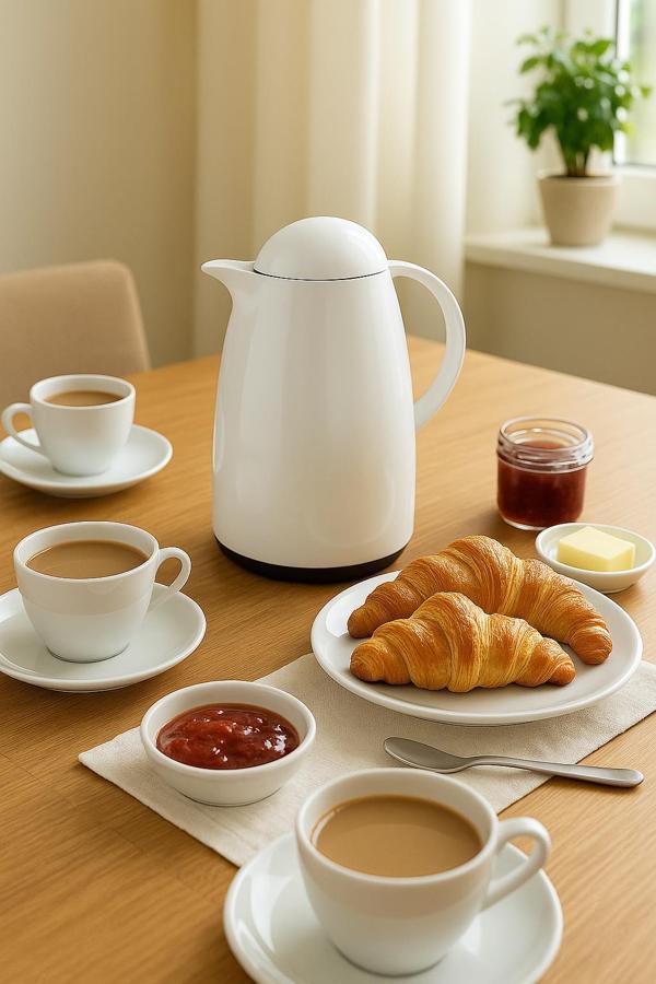 1 Lt Akrilik Soft Beyaz Çay Termosu 12 Saat Sıcak 24 Saat Soğuk - Image 1