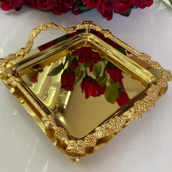 Mucit Home  Kare Kenarları Motifli Gold Sunum Tepsi 1 ADET - Image 1