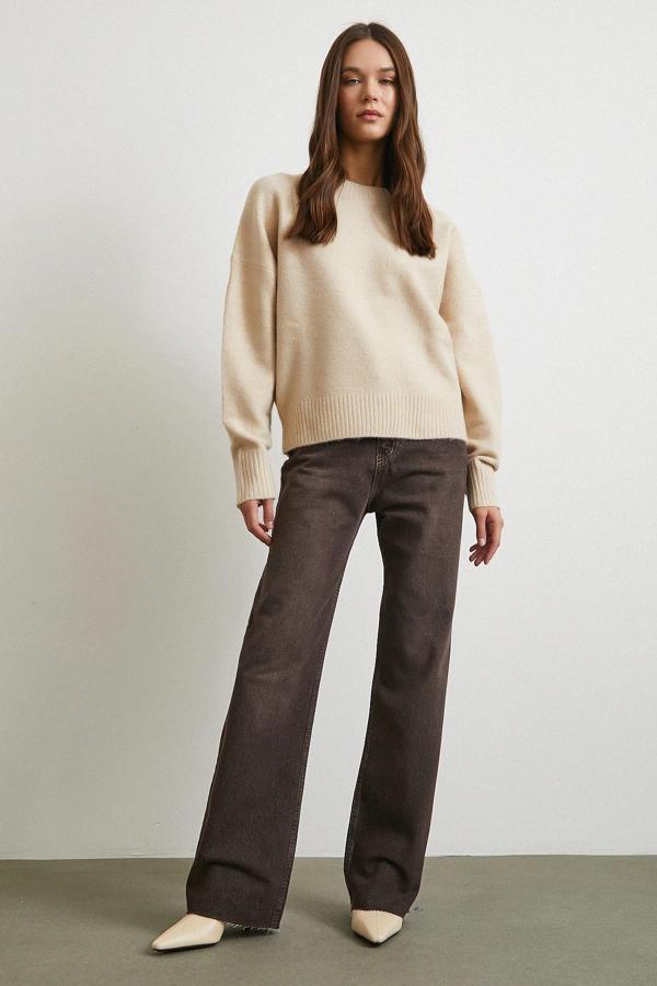 Yüksek Bel Beş Cepli Kesik Paça Jean Kahve - Image 1