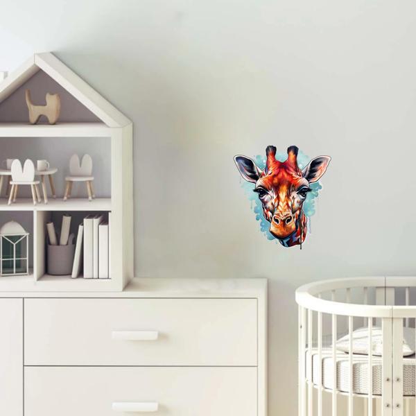 Mavi ve Kırmızı Detaylı Zürafa Kafası Duvar Sticker'ı - Image 1