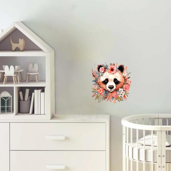 Pastel Tonlarında Çiçek Taçlı Panda Duvar Stickerı - Image 1