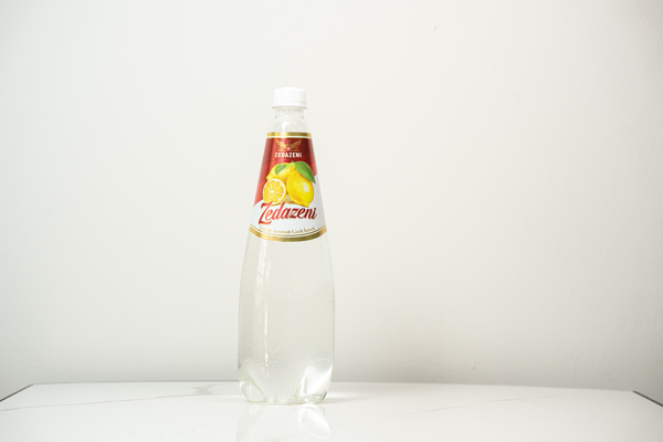 ZEDAZENİ LİMON AROMALI GAZLI İÇEÇEK 1LT PET 1 X 6 ADET - Image 1