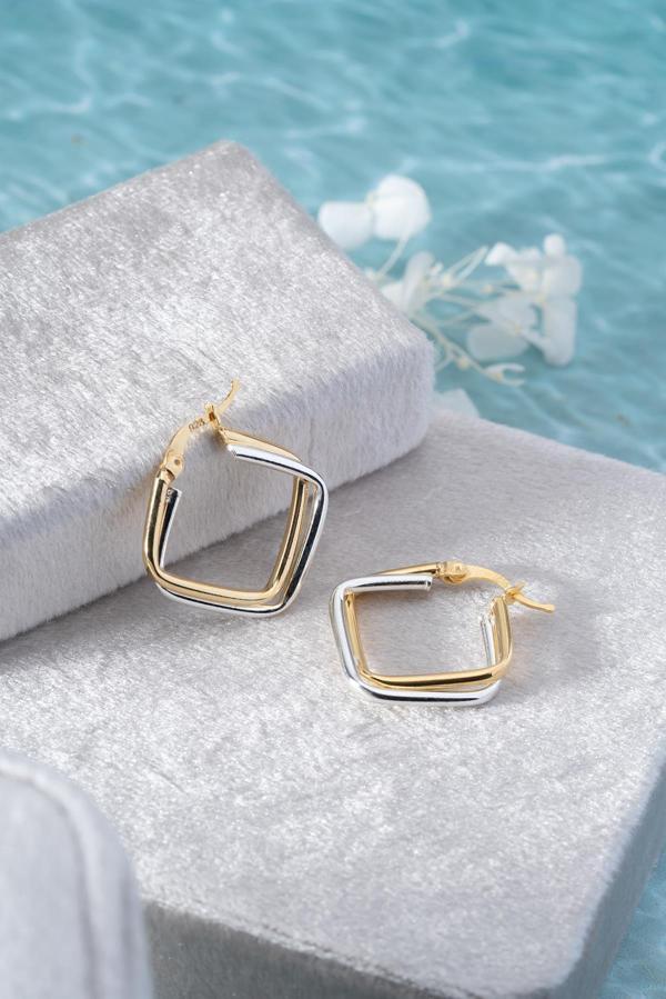 925 Ayar Gümüş Çift Renk Kare Halka Küpe - Image 1