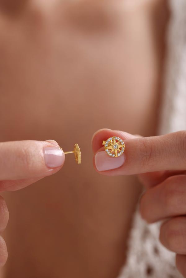 925 Ayar Gümüş Gold Kaplama Minik Daire Kutup Yıldızı Küpe - Image 1