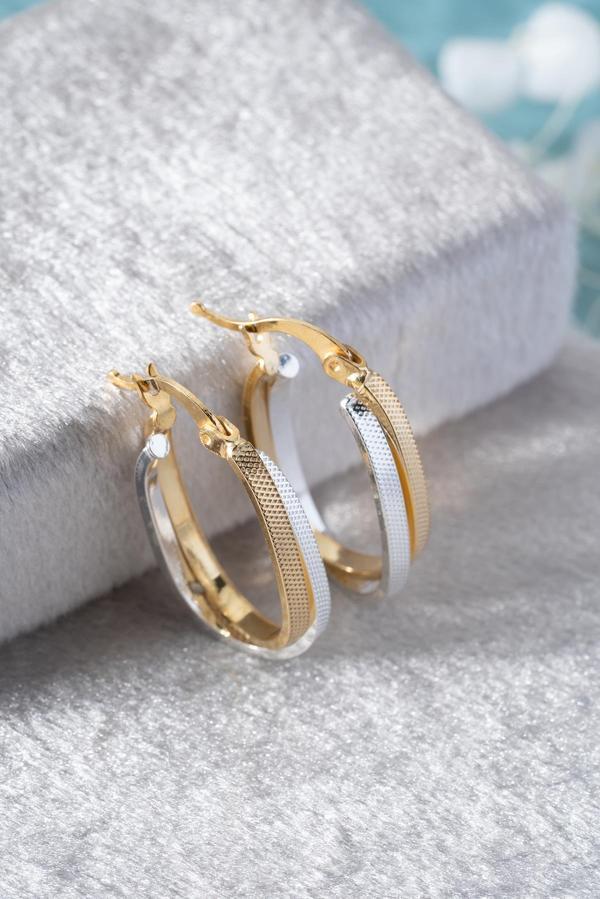 925 Ayar Gümüş Çift Renk Noktalı U Model Halka Küpe - Image 1