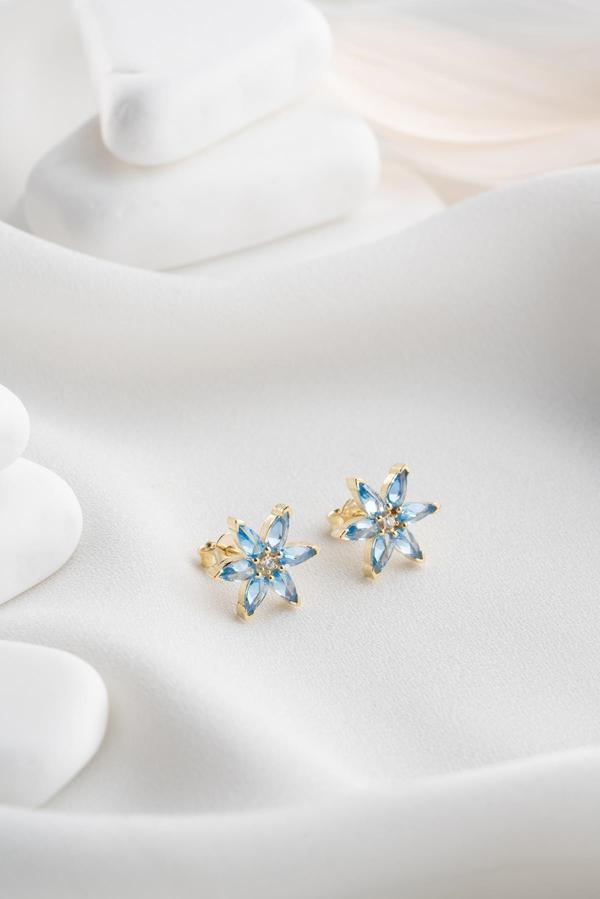 925 Ayar Gümüş Gold Kaplama Mavi Zirkon Taşlı Lotus Çiçeği Küpe - Image 1