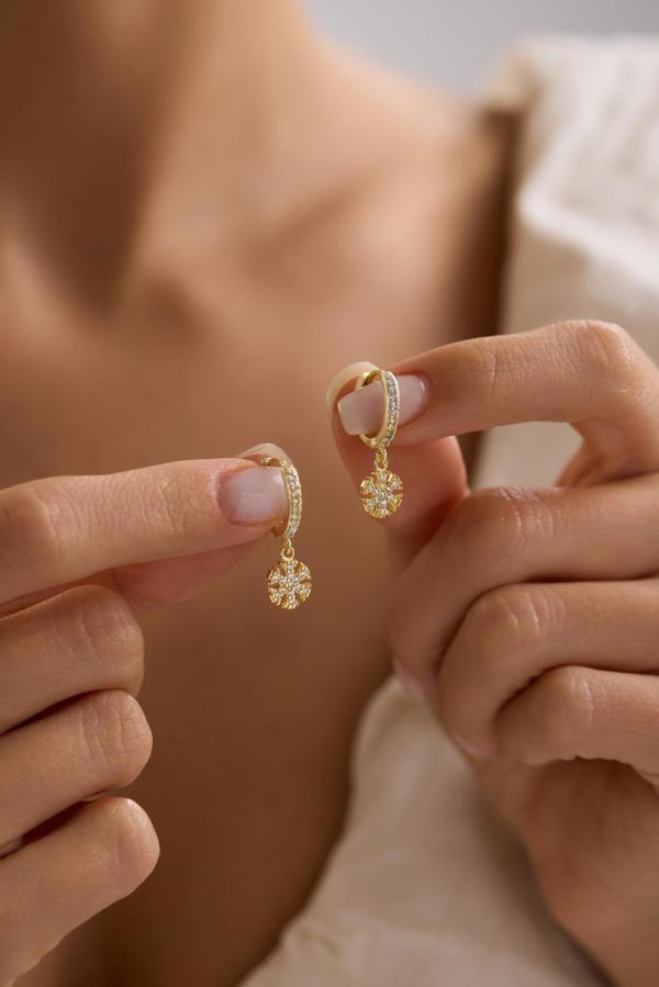 925 Ayar Gümüş Gold Kaplama 15 mm Halka Kartanesi Küpe - Image 1