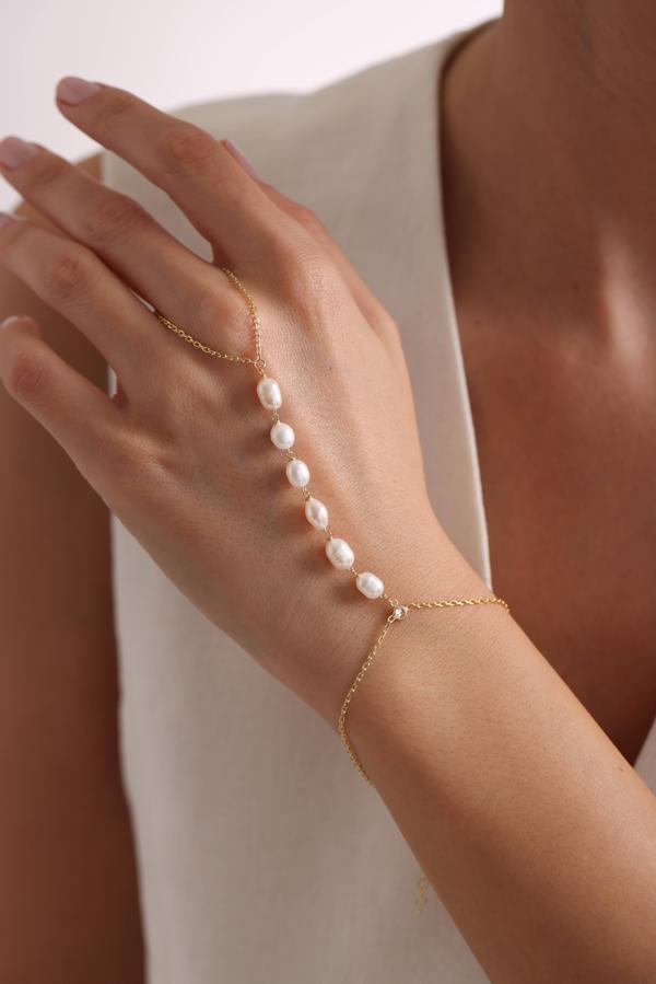 925 Ayar Gümüş Gold Kaplama Sıralı İnci Model Şahmeran Bileklik  - Image 1