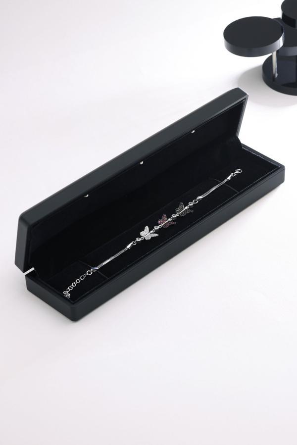 925 Ayar Gümüş Işıklı Kutuda Rodyumlu 3'Lü Kelebek Bileklik - Image 1