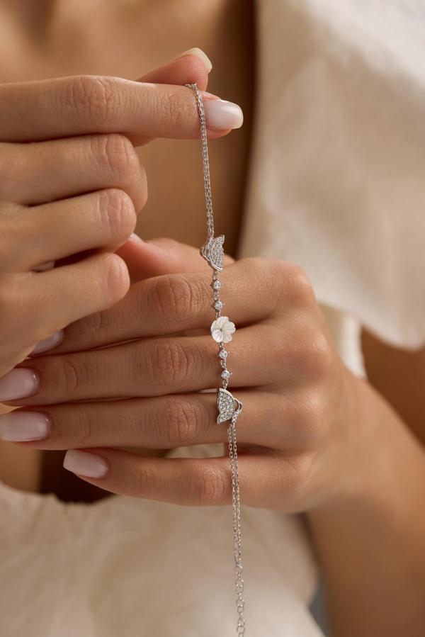 925 Ayar Gümüş Rodyum Kaplama Çift Kelebekli Manolya Çiçeği Bileklik - Image 1