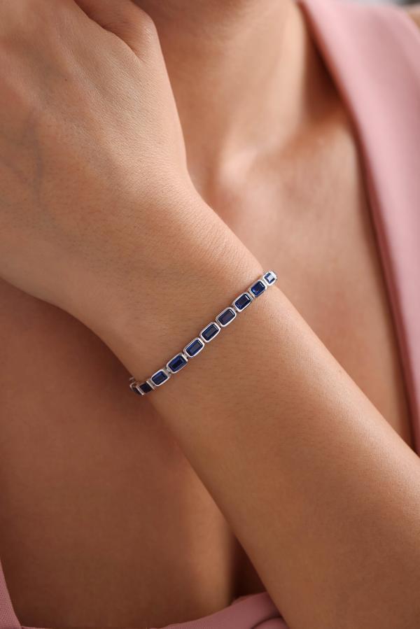 925 Ayar Gümüş Rodyum Kaplama Mavi Baget Taşlı Suyolu Bileklik  - Image 1