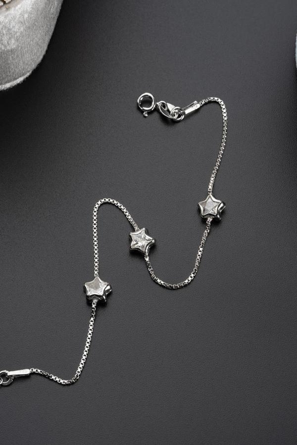 925 Ayar Gümüş Rodyum Kaplama Zirkon Taşlı Minimal 3'Lü Yıldız Model Bileklik - Image 1