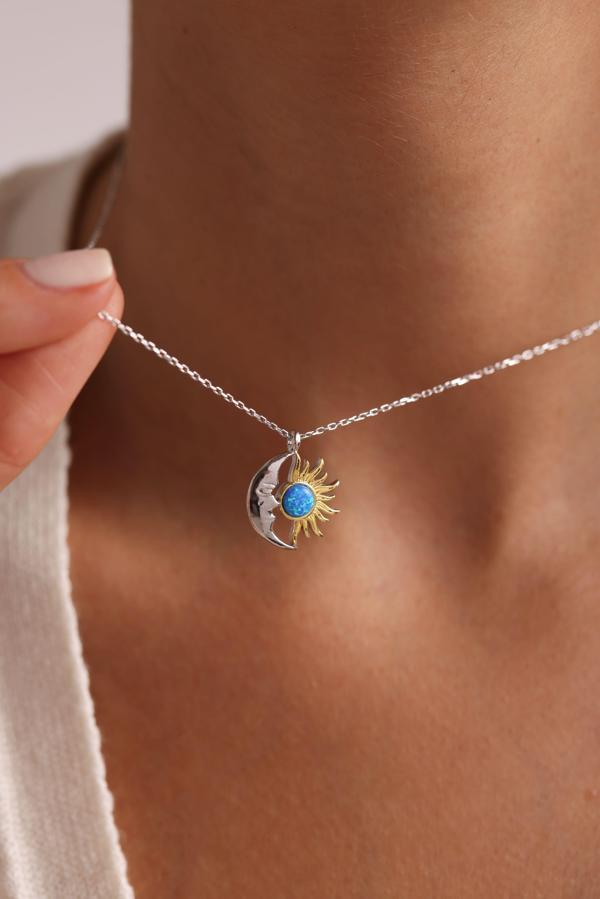 925 Ayar Gümüş Rodyum Kaplama Mavi Opal Taşlı Ay Güneş  Kolye - Image 1