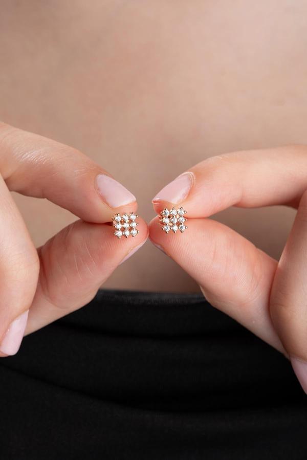 925 Ayar Gümüş Rose Kaplama Minimal Kare Model Küpe - Image 1