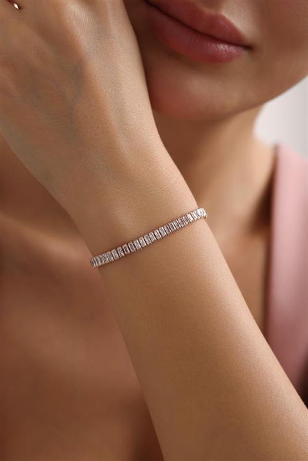 925 Ayar Gümüş Rose Kaplama Baget Taşlı Suyolu Model Bileklik  - Image 1