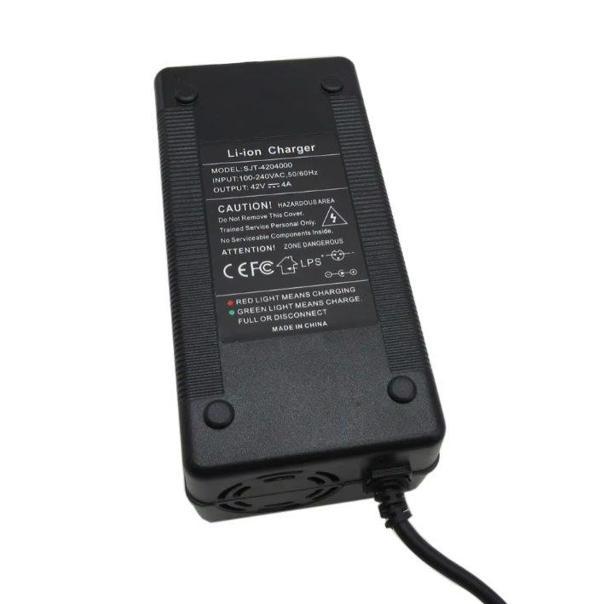 SJT-4204000 3 Pin Elektrikli Bisiklet Şarj Aleti 42V 4A - Image 1