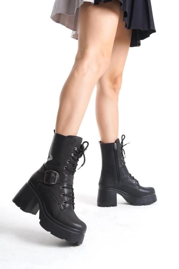 Linma Siyah Cilt Bağcıklı Topuklu Bot - Image 1