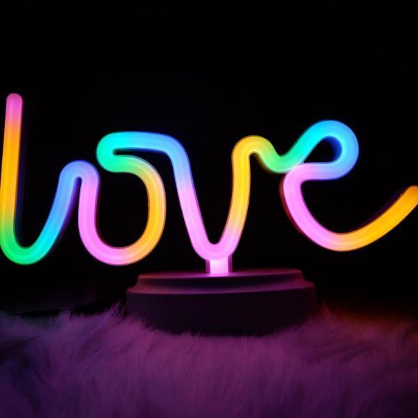 Neon Işıklı Love Yazılı Masa Gece Lambası  - Image 1