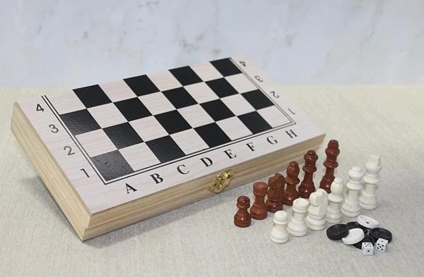 Ahşap Kutulu Satranç Ve Tavla Seti Alk4021 - Image 1