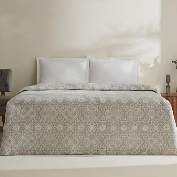 Karaca Home Ansel Çift Kişilik Akrilik Battaniye Açık Gri - Image 1