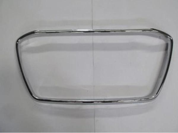 2013-2016 Mitsubishi Asx Ön Panjur Nikelaj Kaplaması (Fpı) (Adet) (Oem No:6402A275) - Image 1