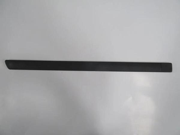 ford focus c m ax  2004-2006  arka kapı bandı sağ sıyah Oem No (3M51R25532AD) - Image 1