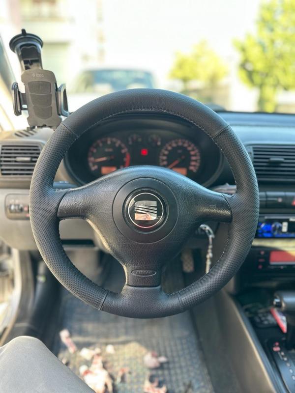 Seat Toledo Volkwagen Bora Araçlarına Uyumlu Direksiyon Kılıfı (Açıklamayı Okuyunuz) - Image 1