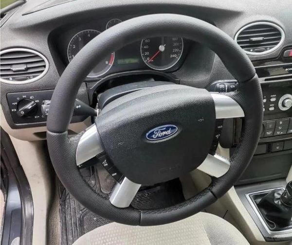 Ford Focus 2.5 Araca Özel Direksiyon Kılıfı (Deri Üzerine Yapılması Gerekiyor) - Image 1