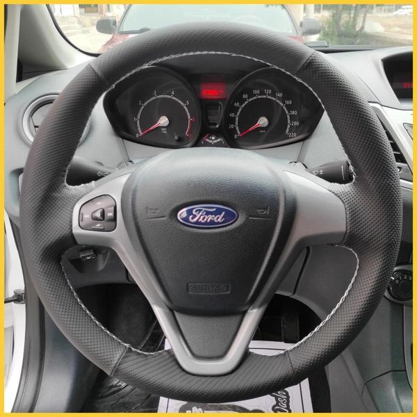 Ford Fiesta 2011 Araca Özel Direksiyon Kılıfı - Image 1