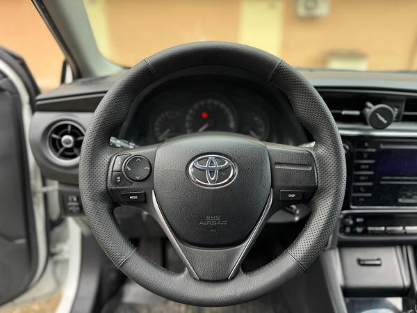 Toyota Corolla 2013-2018 Araca Özel Direksiyon Kılıfı (NOKTA DÜZ) - Image 1