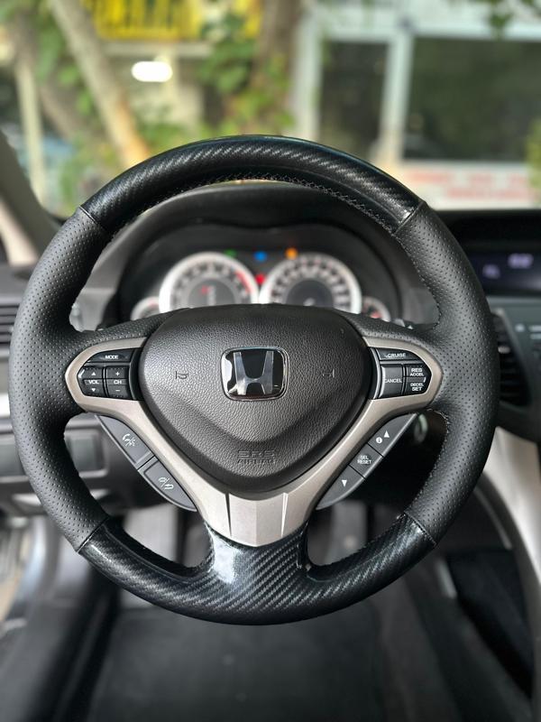 Honda Accord 2008 Araca Özel Dikmeli Direksiyon Kılıfı (KRİSTAL KARBON SOFT NOKTA) - Image 1