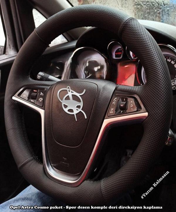 Opel Astra J Cosmo Sport Kasa  Araca Özel Direksiyon Kılıfı NOKTA DÜZ SİYAH İPLİ - Image 1