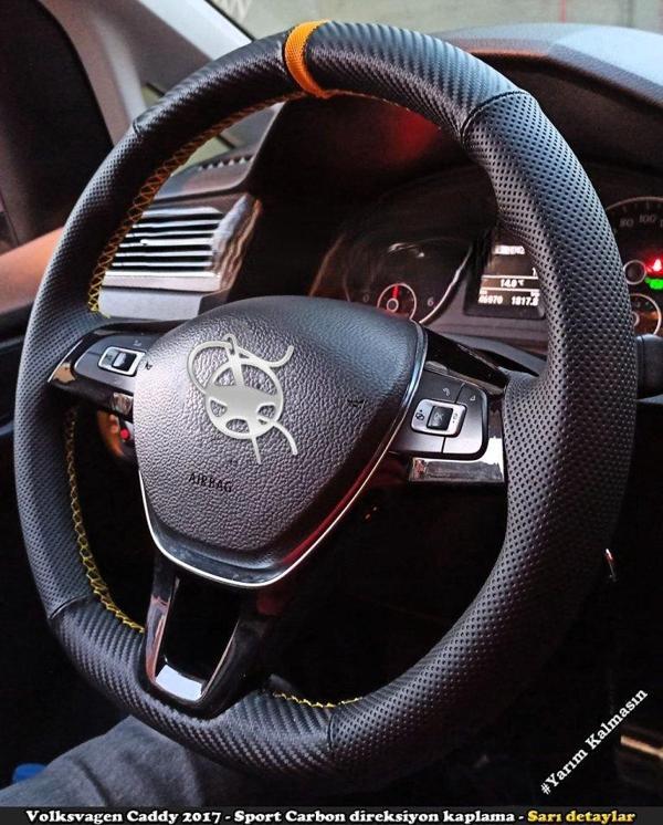 Golf 7 Jetta Passat Tiguan Polo F1 Dikmeli Araca Özel Direksiyon Kılıfı NOKTA KARBON SARI YÜZÜK - Image 1