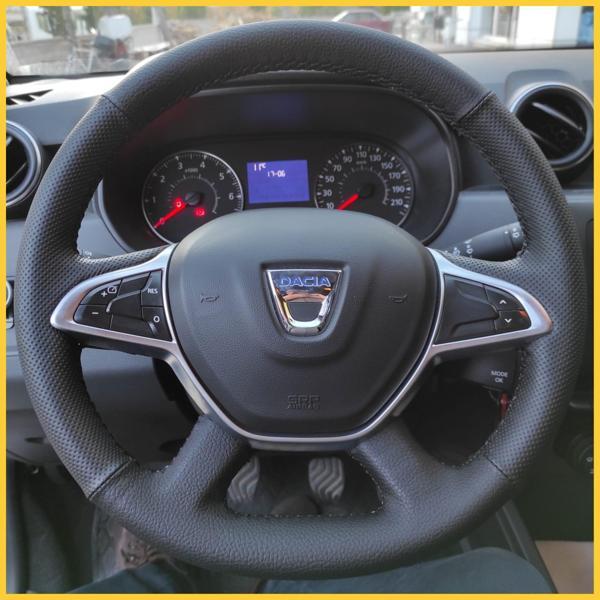 Dacia Duster 2018 2021 Araca Özel Direksiyon Kılıfı - Image 1