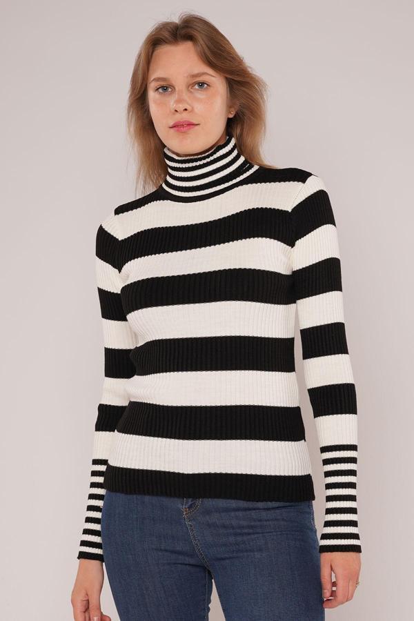 Gabria Boğazlı Çizgili Kazak - Image 1