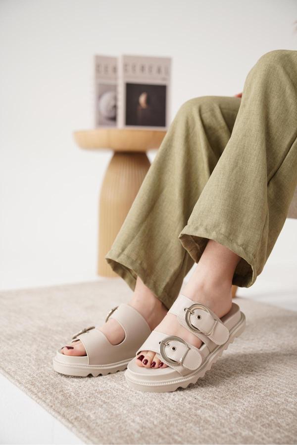 Daxtors D0793 Günlük Ortopedik Çift Toka Konforlu Terlik - Image 1