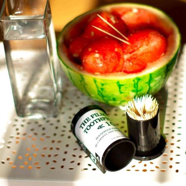 Dörtgen Fotoğraf Filmi Şeklinde Kürdanlık Kürdan Tutucu Kutu - Image 1