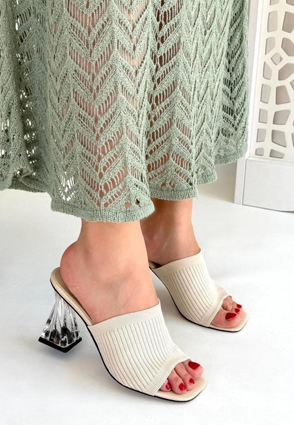 Evra Ten Triko Topuklu Terlik - Image 1