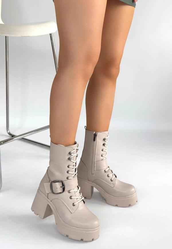 Linma Bej Cilt Bağcıklı Topuklu Bot - Image 1