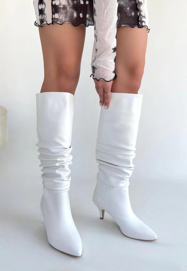 Zelya Beyaz Cilt Topuklu Çizme - Image 1