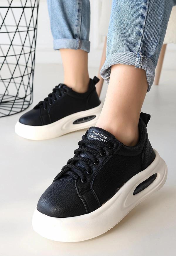 Chris Siyah Cilt Bağcıklı Spor Ayakkabı - Image 1