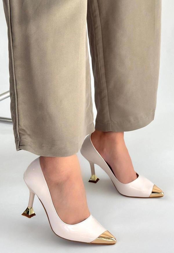 Artem Bej Rugan Topuklu Ayakkabı - Image 1