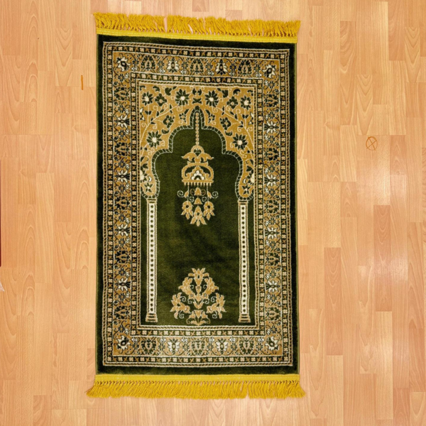 Geleneksel Motifli Yünlü Seccade Yeşil - Image 1