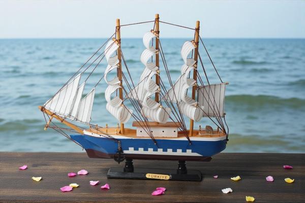 Dekoratif Ahşap El Yapımı Yelkenli Gemi Maketi Masaüstü Biblo Ev Ofis Hediyesi 40 cm. Model C - Image 1