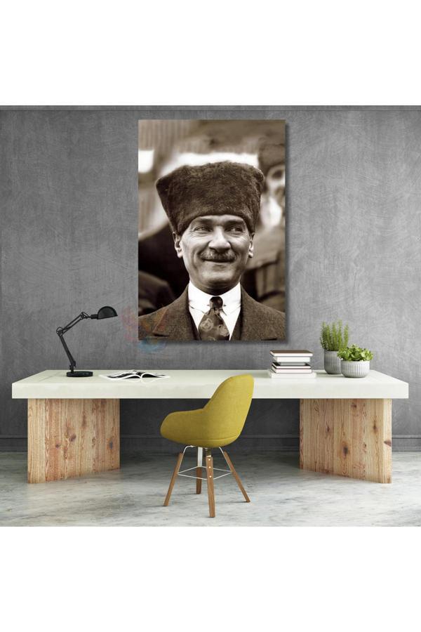 Siyah Beyaz Atatürk Görseli Dikey Duvar Tablosu Atatürk Portresi Ev Ofis Dekorasyonu - Image 1