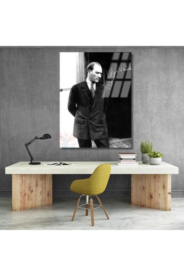 Kemal Atatürk Cam Tablo Siyah Beyaz Atatürk Tablosu Dikey Duvar Tablo Ev Ofis Dekoru - Image 1