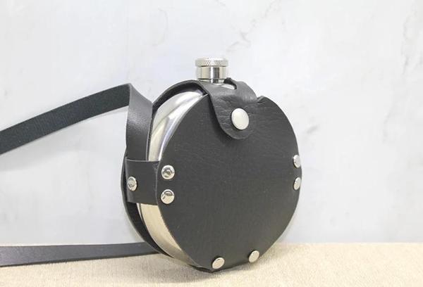 Deri Kılıflı Matara Alk3921 - Image 1