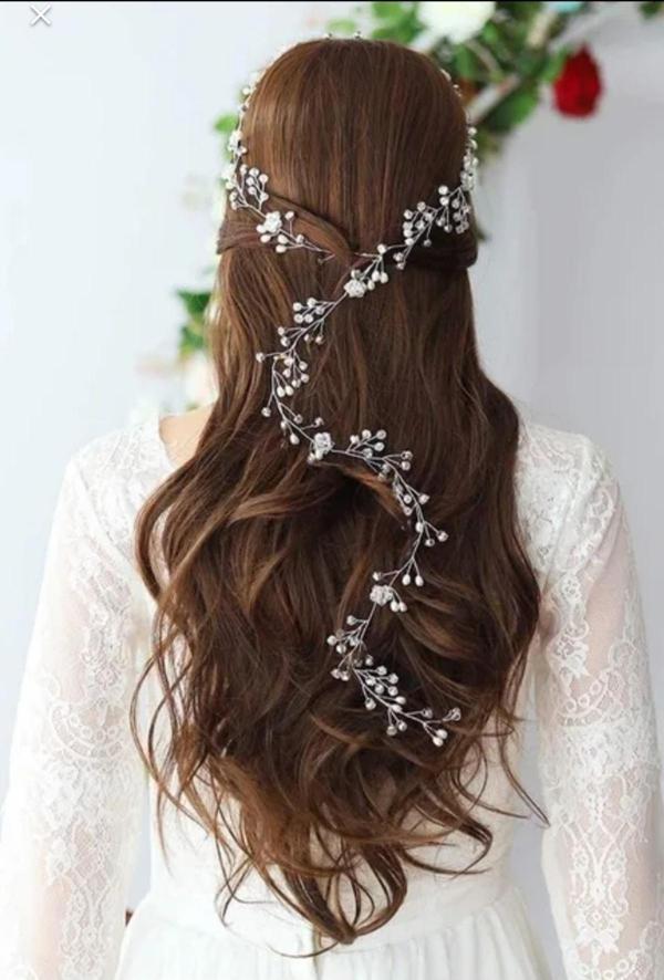 Eflamel Design Kristal Taşlı İncili Gelin Tacı Saç Aksesuarı Sarmaşık Gül Detaylı Nişan, Nikah,Düğün Tacı 130 cm - Image 1