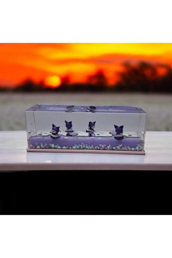 Menuzer Kuromi Ve Hello Kitty Karakterli Batmayan Şirin Figürler Akvaryumlu Plastik Süs - Image 1